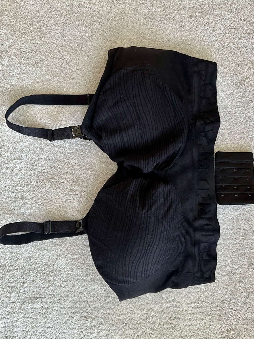 Kindred Bravely Black Seamless Nursing Bra with Clip-Down Straps NWOT
